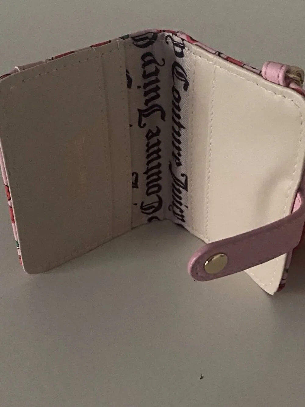 Juicy Couture Cherry Girl CC Wallet W/Back Window Flamingo  W/Charm Pom Pom NEW